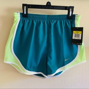 NWT Women Nike Dri-Fit running shorts S